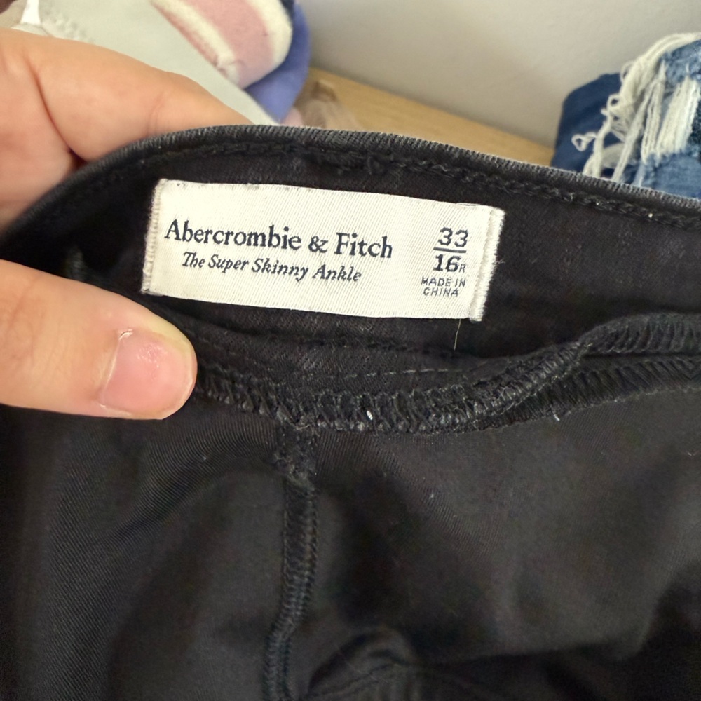 Abercrombie & Fitch Maternity Skinny Jeans